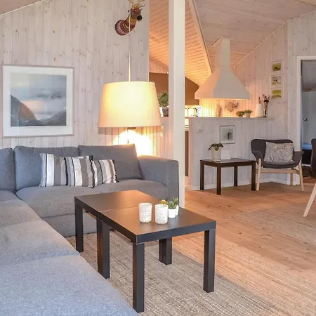 Holiday home Beautiful In Oksbol With Wifi *