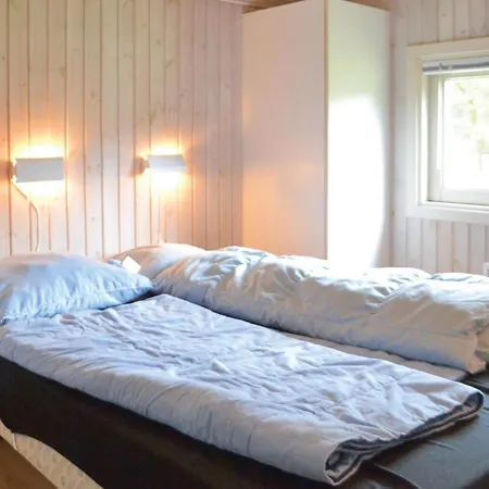 Awesome Home In Oksbol With Sauna בית נופש